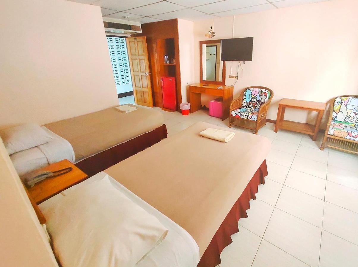 Top Thai Hotel Паттайя Экстерьер фото